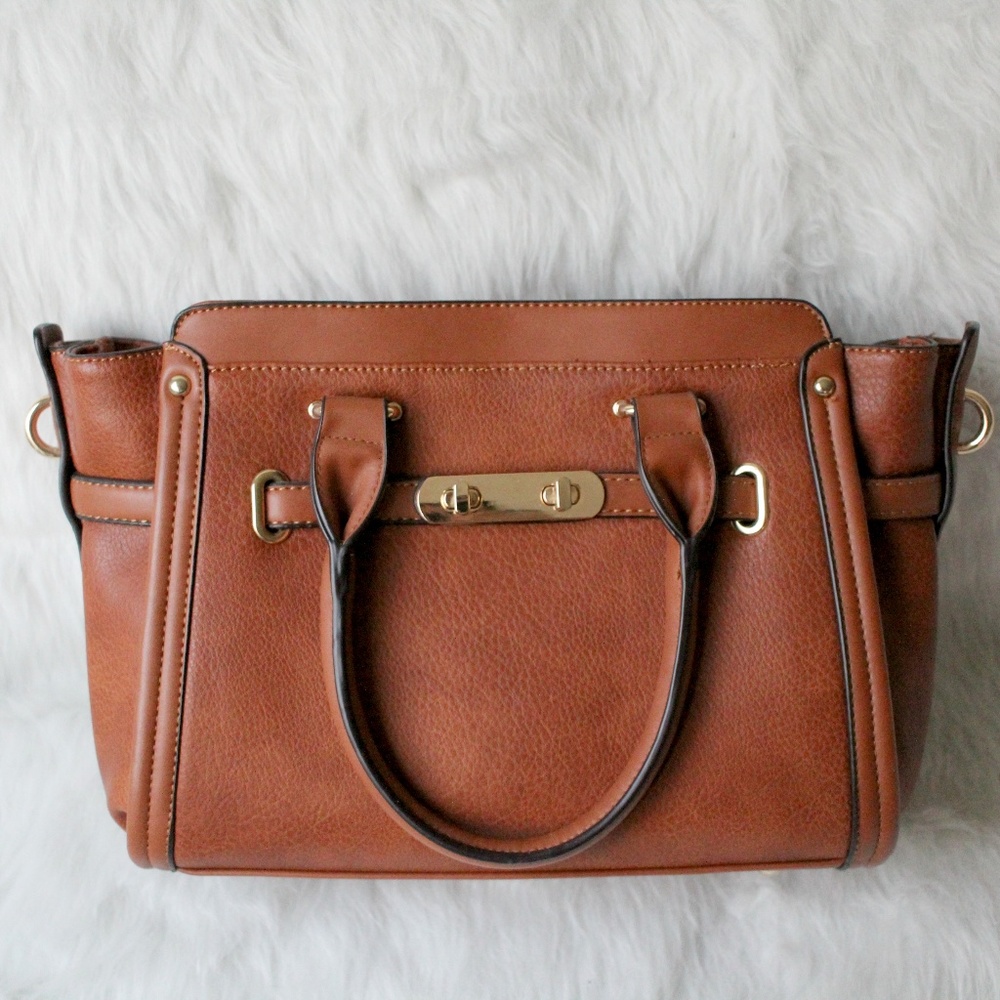 LAST CHANCE Cognac Brown Winged Structured Swagger Satchel